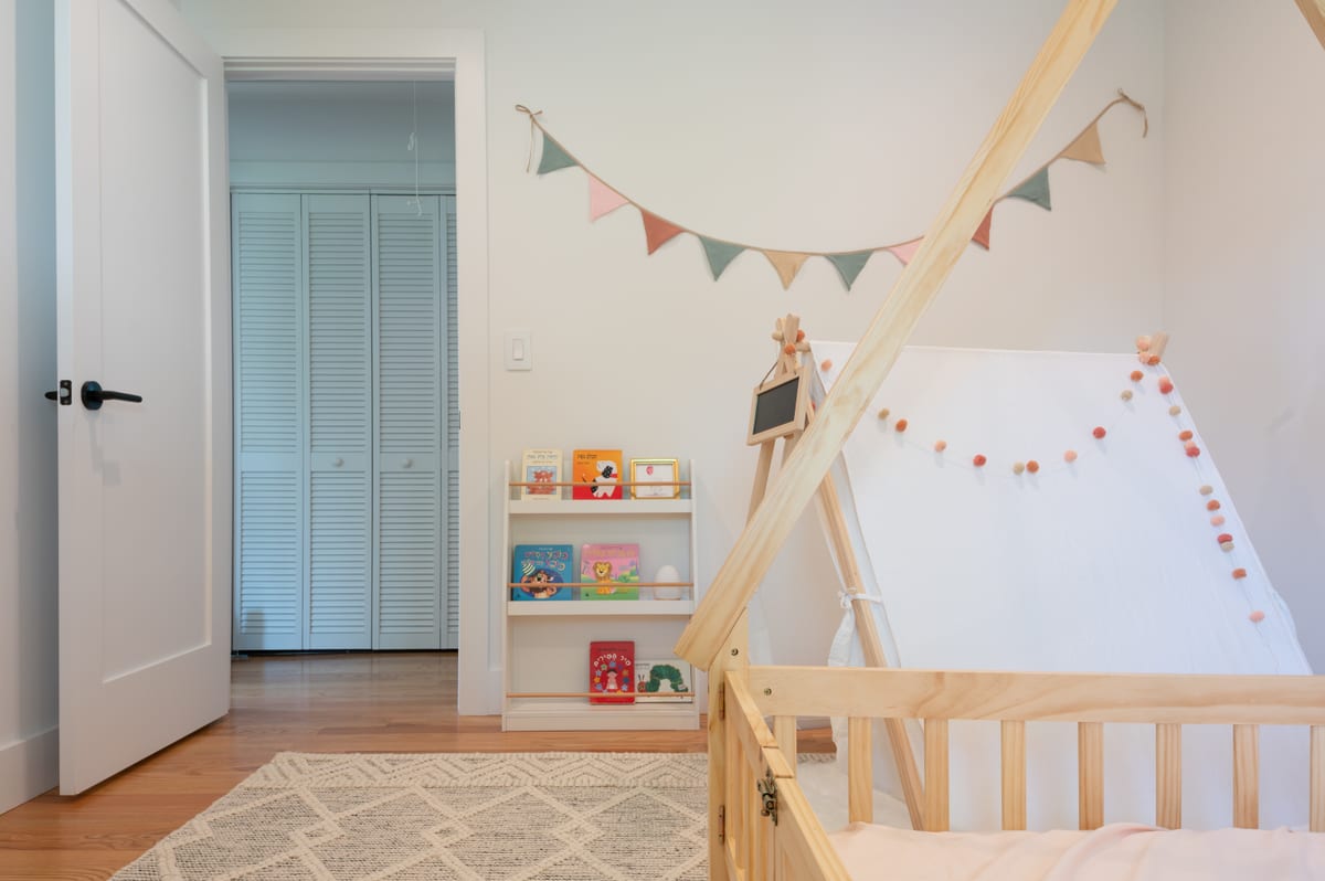 Master bedroom makeover by Dana Elraviv, NJ